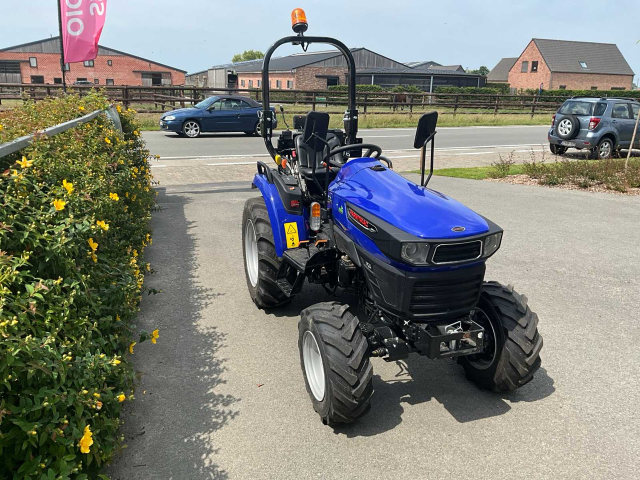 Farmtrac 26H - Минитрактор: фото 4 Farmtrac 26H - Минитрактор: фото 4