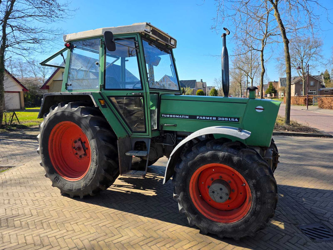 Fendt 305 LSA - Трактор: фото 5 Fendt 305 LSA - Трактор: фото 5