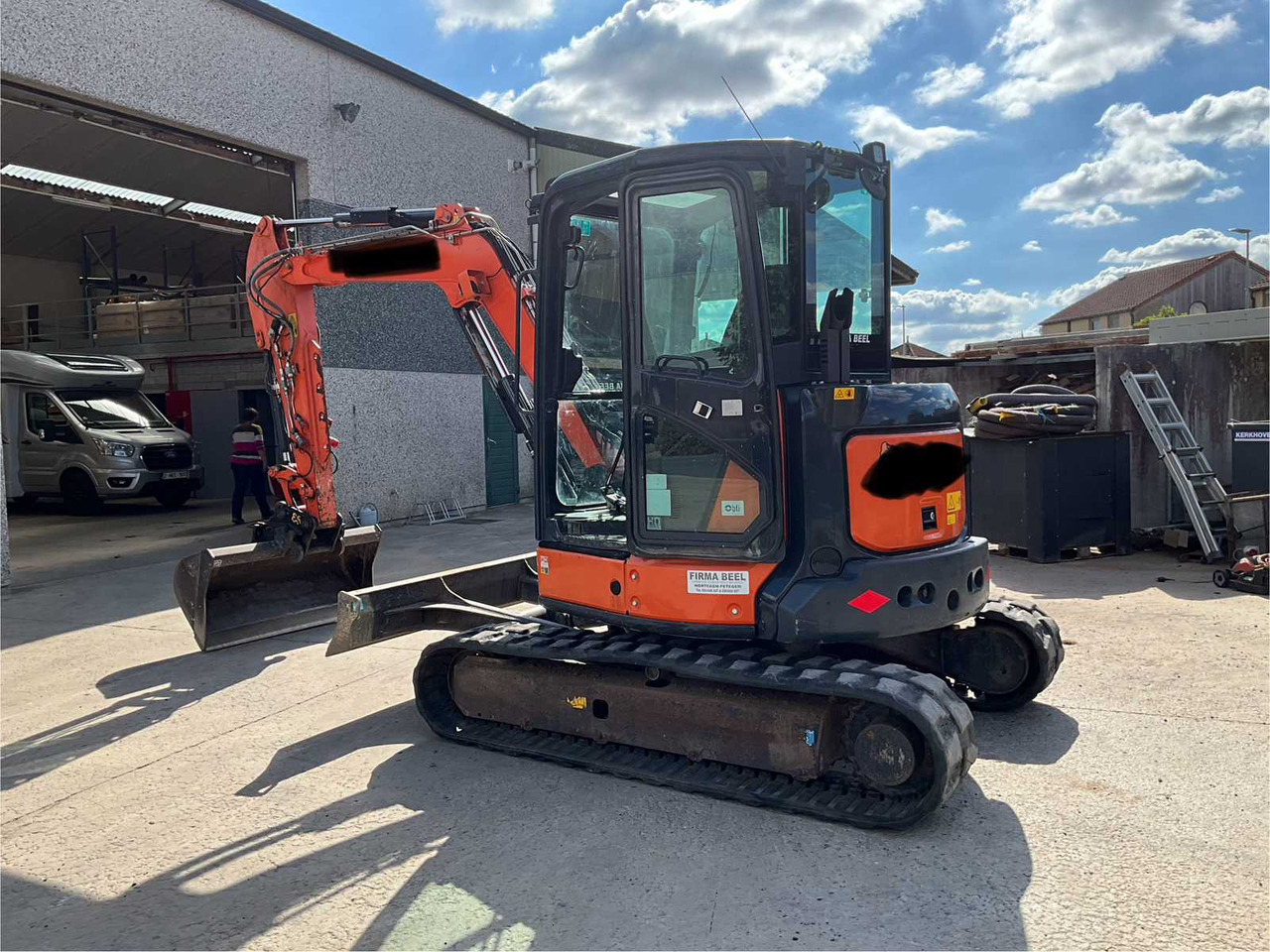 Hitachi ZAXIS ZX55U-5A CLR - Гусеничный экскаватор: фото 5 Hitachi ZAXIS ZX55U-5A CLR - Гусеничный экскаватор: фото 5