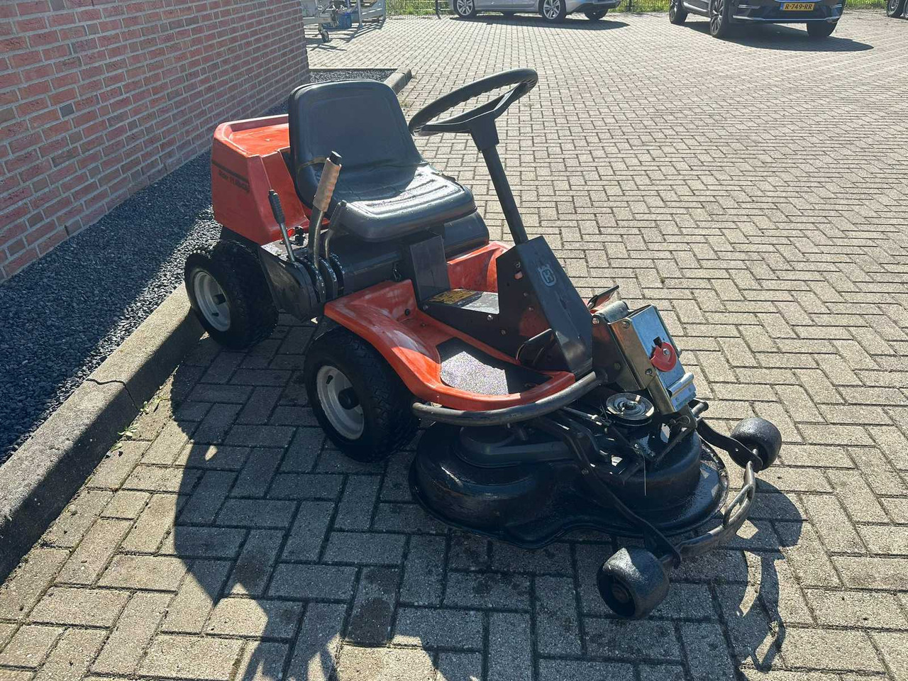 Husqvarna rider 11 - Газонокосилка: фото 2 Husqvarna rider 11 - Газонокосилка: фото 2