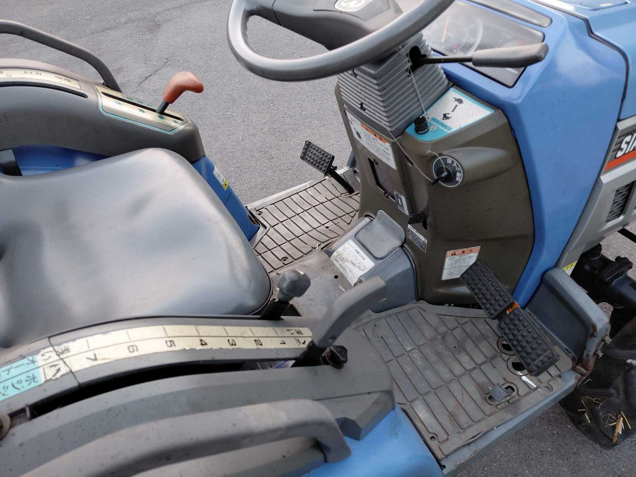 Iseki TH18 - Минитрактор: фото 5 Iseki TH18 - Минитрактор: фото 5