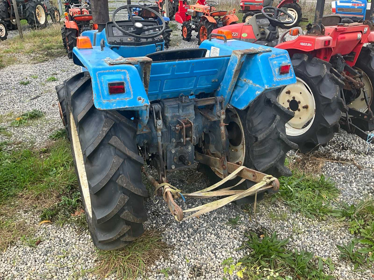 Iseki TU175 - Минитрактор: фото 3 Iseki TU175 - Минитрактор: фото 3