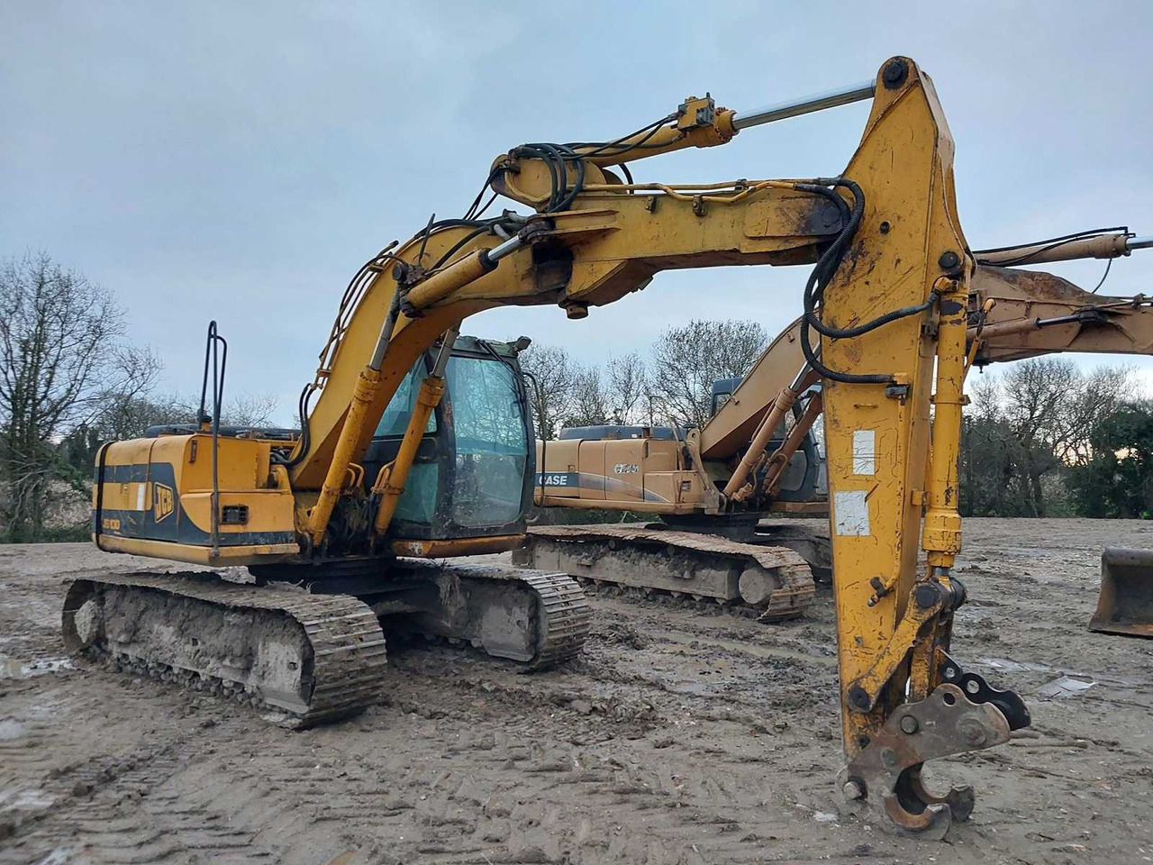 JCB JS130 - Гусеничный экскаватор: фото 1 JCB JS130 - Гусеничный экскаватор: фото 1