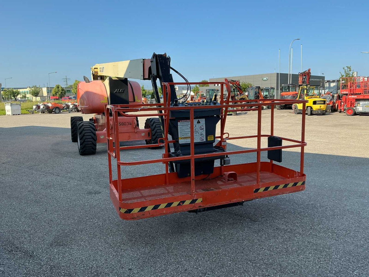JLG 800AJ - Подъёмник: фото 3 JLG 800AJ - Подъёмник: фото 3