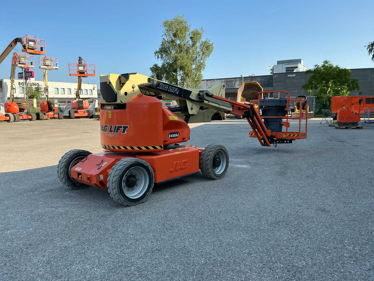 JLG E450AJ - Подъёмник: фото 2 JLG E450AJ - Подъёмник: фото 2