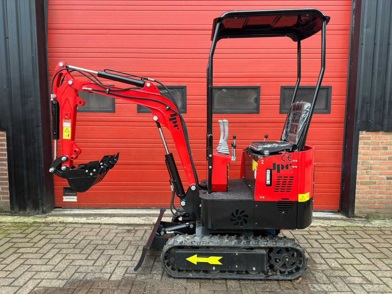 JPC HT12 - Мини-экскаватор: фото 1 JPC HT12 - Мини-экскаватор: фото 1