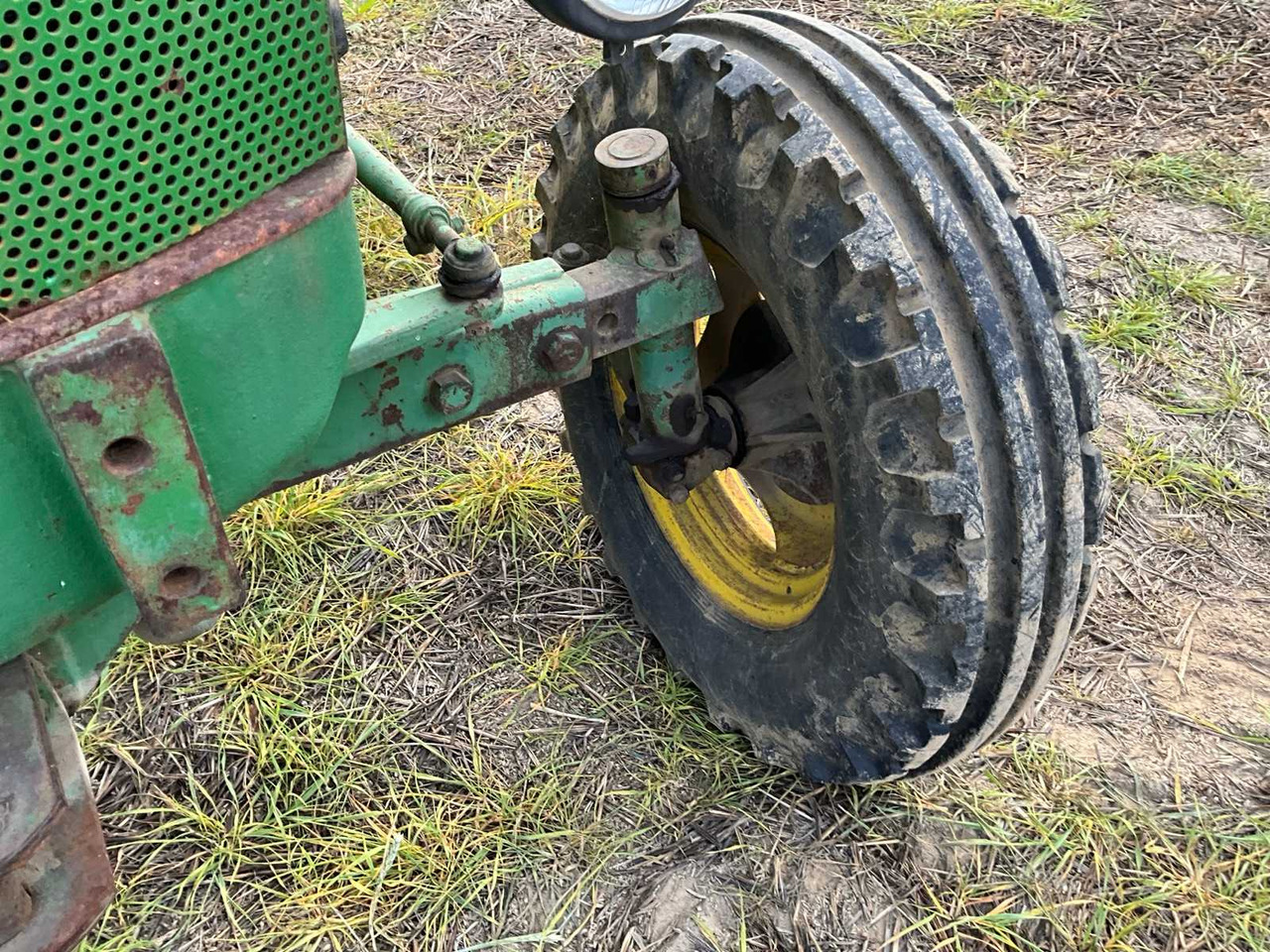 Трактор John Deere 510: фото 15