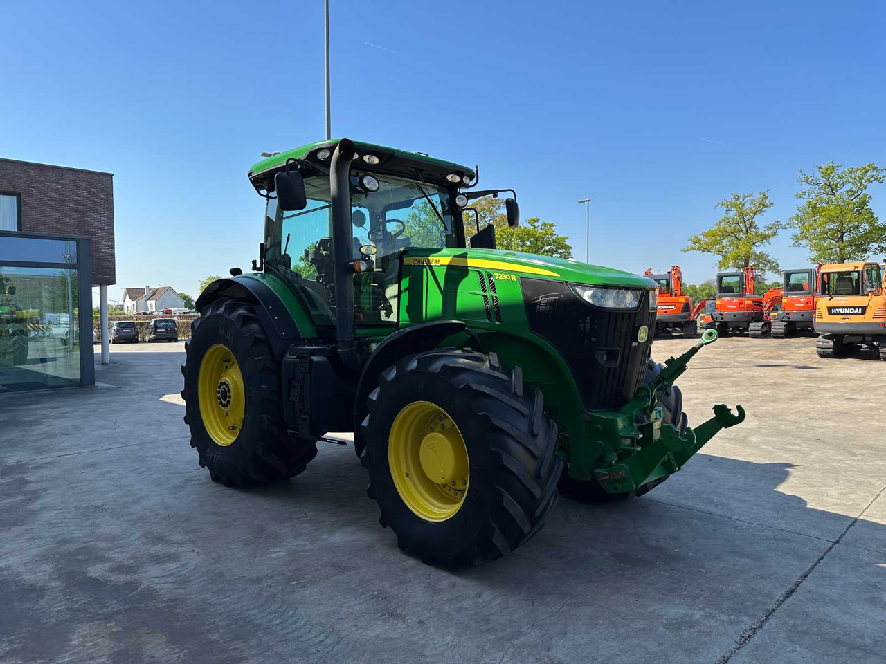 John Deere 7230R - Трактор: фото 3 John Deere 7230R - Трактор: фото 3