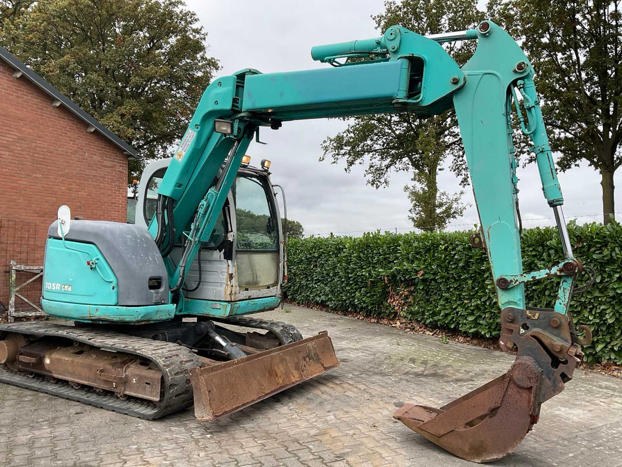 Kobelco SK70SR-1E - Гусеничный экскаватор: фото 4 Kobelco SK70SR-1E - Гусеничный экскаватор: фото 4