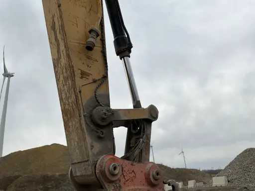 Гусеничный экскаватор Komatsu 323D: фото 16