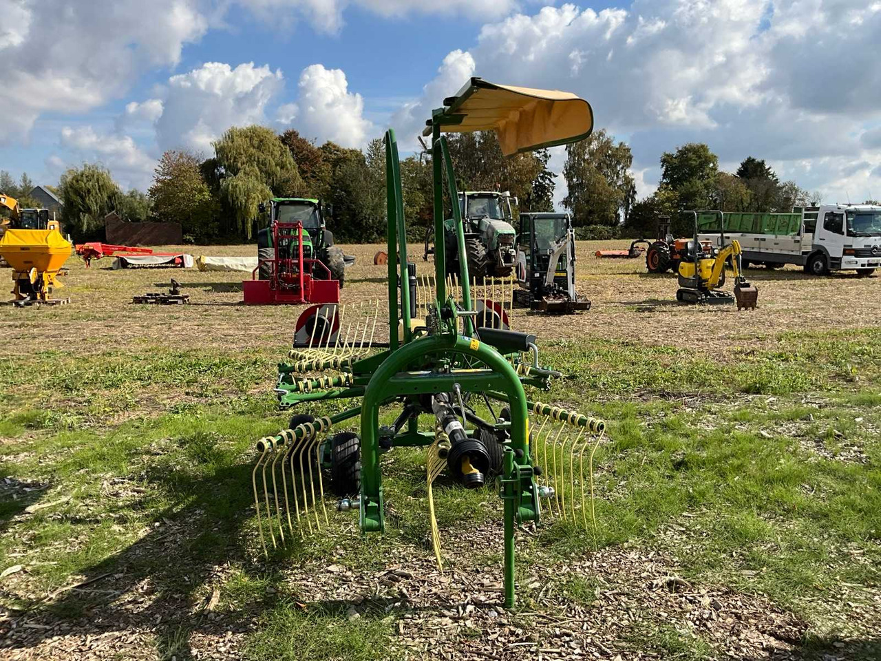 Krone Swadro S380 KS102-04 - Техника для сенозаготовки: фото 2 Krone Swadro S380 KS102-04 - Техника для сенозаготовки: фото 2