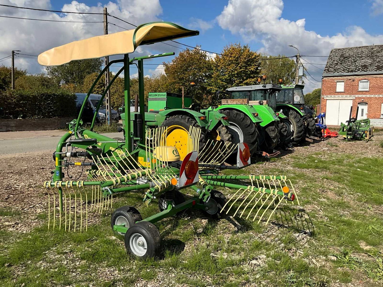Krone Swadro S380 KS102-04 - Техника для сенозаготовки: фото 5 Krone Swadro S380 KS102-04 - Техника для сенозаготовки: фото 5