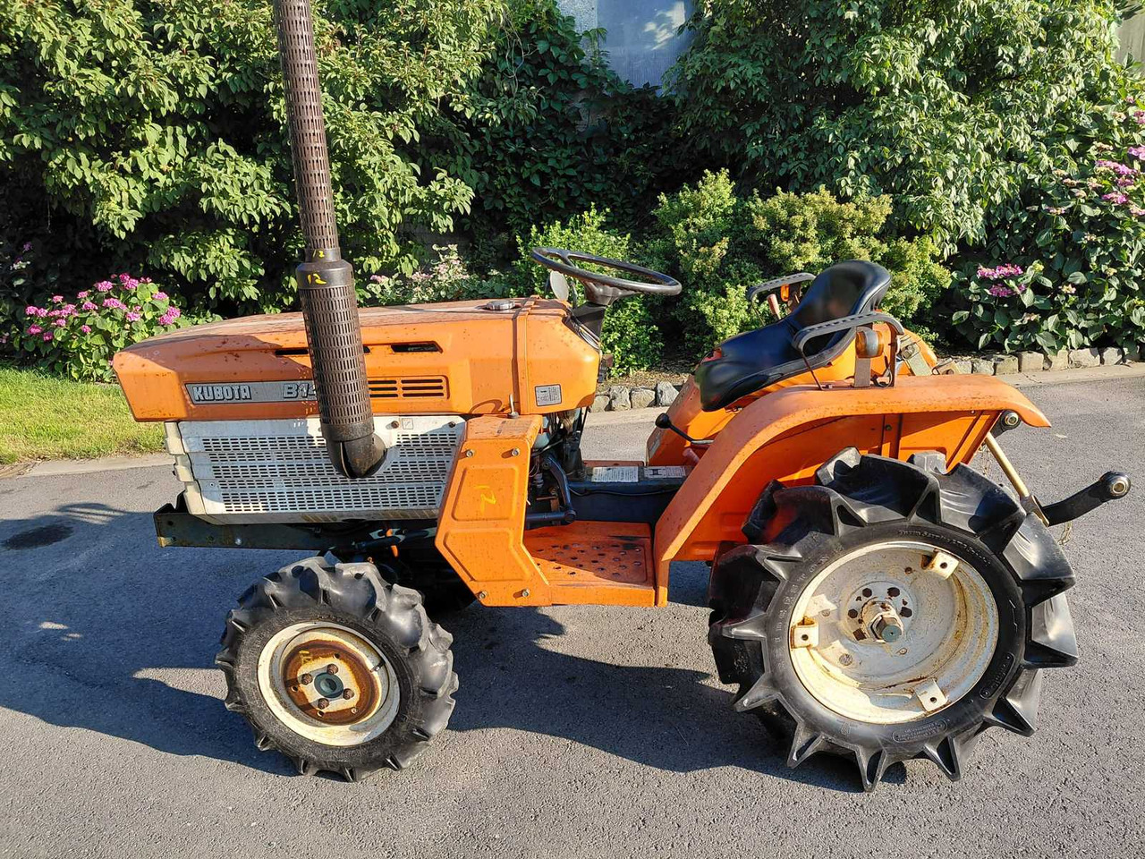 Kubota B1400 - Минитрактор: фото 1 Kubota B1400 - Минитрактор: фото 1