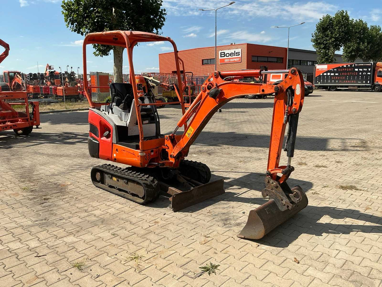 Kubota KX016-4HG - Мини-экскаватор: фото 4 Kubota KX016-4HG - Мини-экскаватор: фото 4