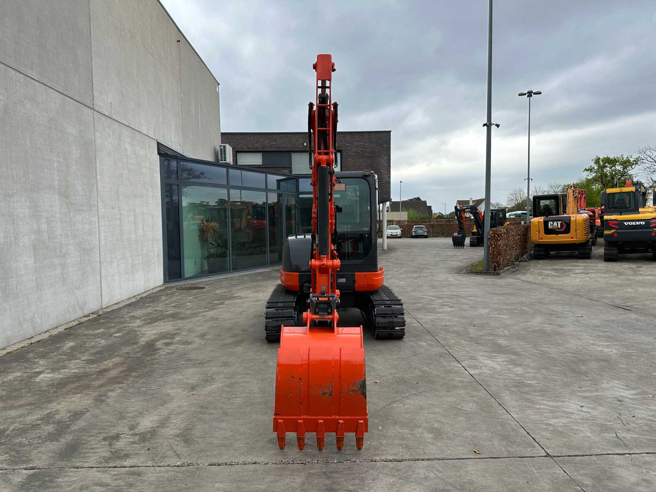 Kubota KX161-3 - Гусеничный экскаватор: фото 2 Kubota KX161-3 - Гусеничный экскаватор: фото 2