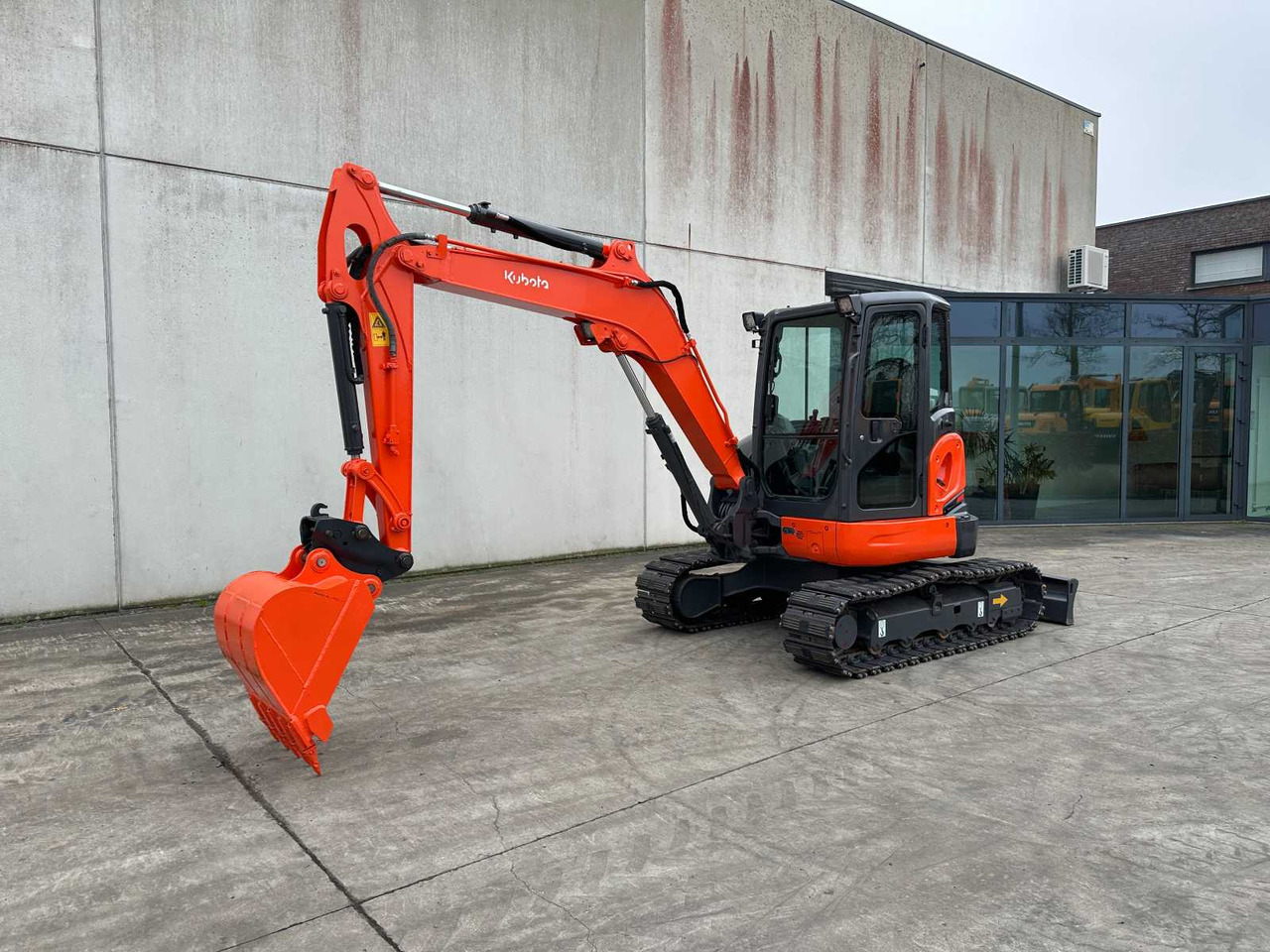 Kubota KX163-5 - Гусеничный экскаватор: фото 1 Kubota KX163-5 - Гусеничный экскаватор: фото 1