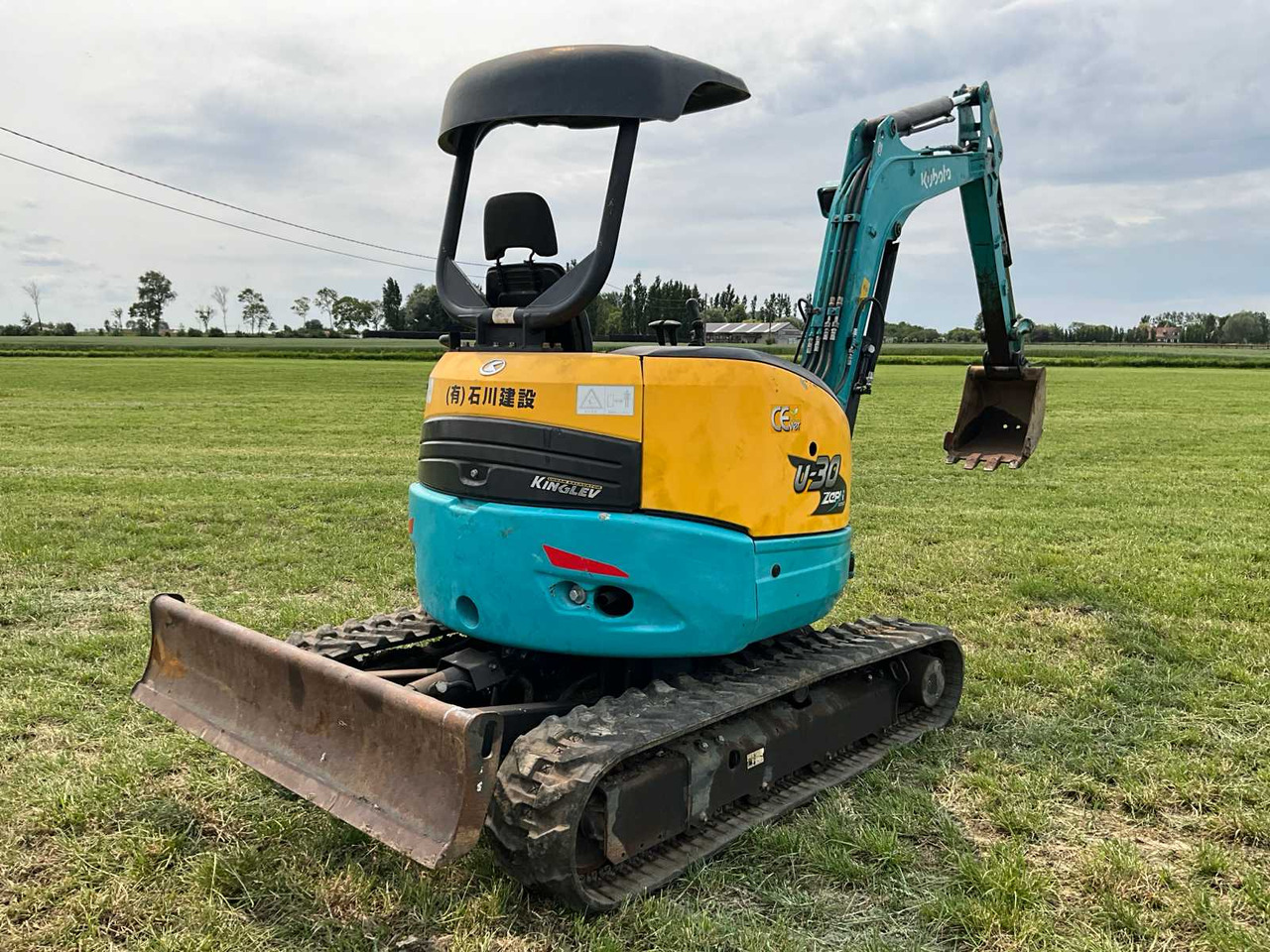 Kubota U-30-5 - Гусеничный экскаватор: фото 5 Kubota U-30-5 - Гусеничный экскаватор: фото 5
