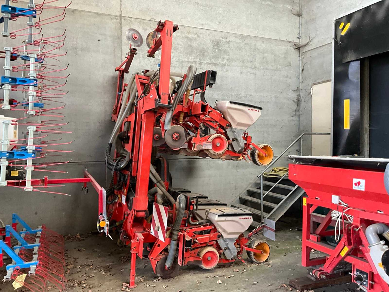 Kuhn Planter 2 - Сеялка точного высева: фото 2 Kuhn Planter 2 - Сеялка точного высева: фото 2