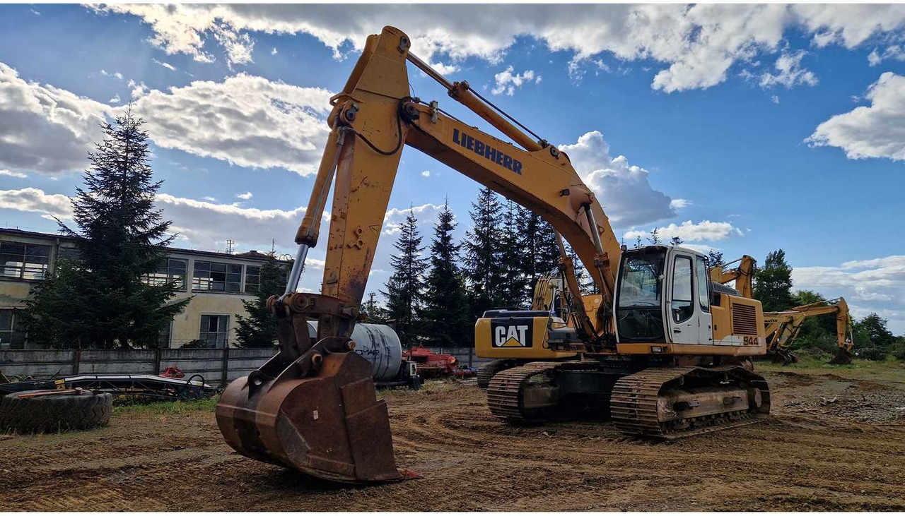 Liebherr R944C - Гусеничный экскаватор: фото 1 Liebherr R944C - Гусеничный экскаватор: фото 1