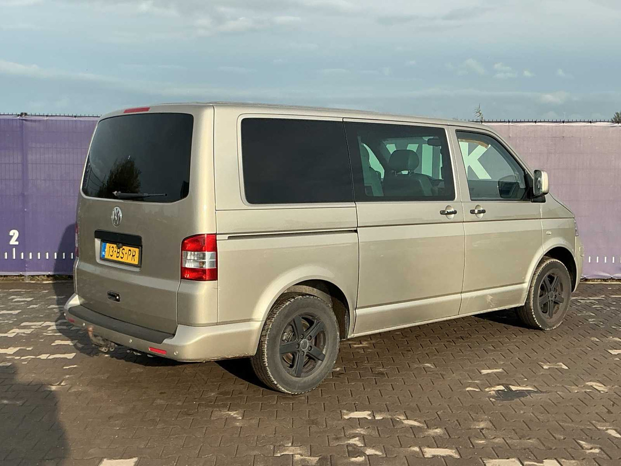2005 - VOLKSWAGEN - TRANSPORTER - 2.5 TDI 300 BUD.DC - COMMERCIAL VEHICLE - Лёгкий коммерческий автомобиль: фото 4 2005 - VOLKSWAGEN - TRANSPORTER - 2.5 TDI 300 BUD.DC - COMMERCIAL VEHICLE - Лёгкий коммерческий автомобиль: фото 4
