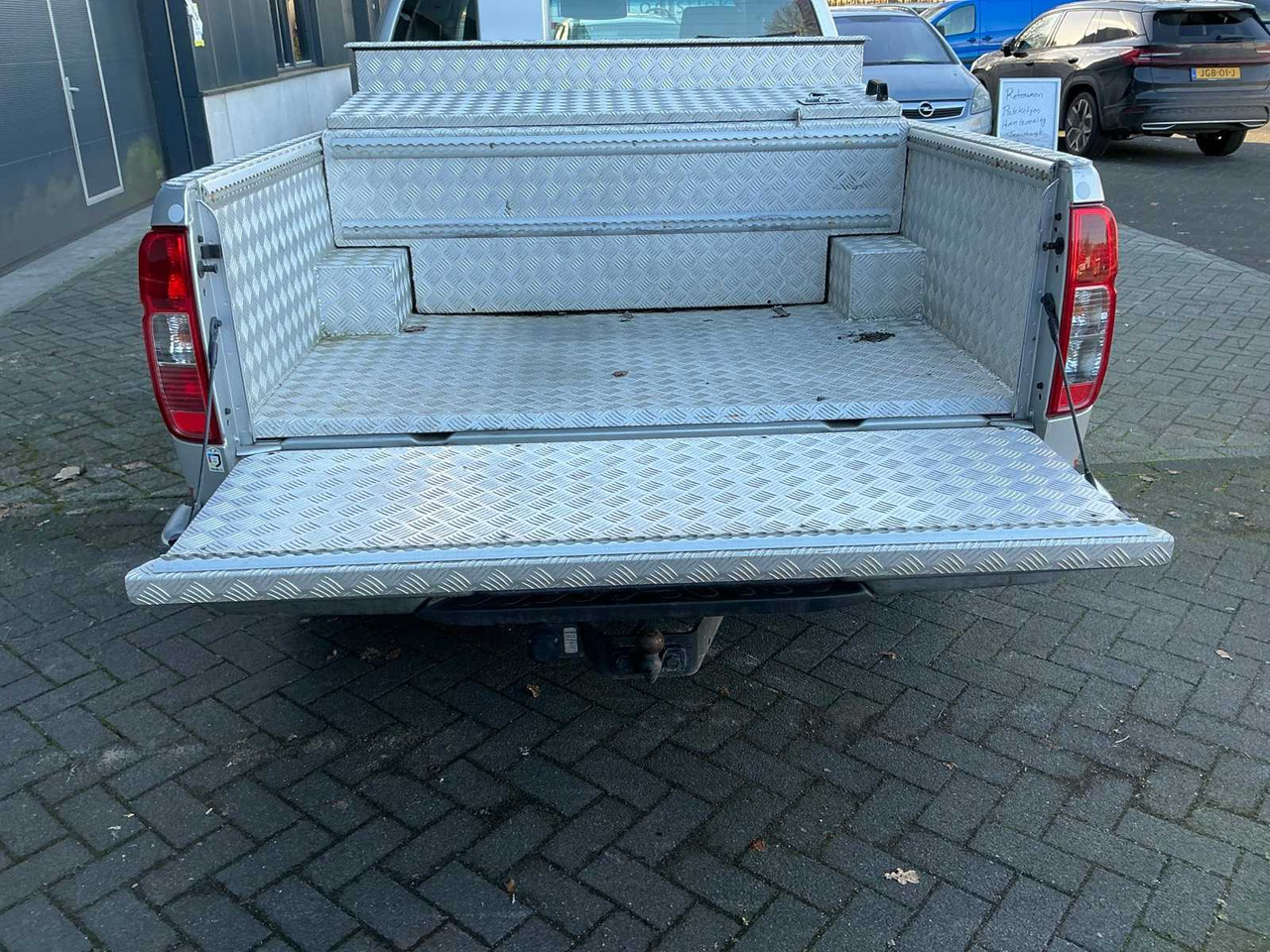 2016 NISSAN NAVARA COMMERCIAL VEHICLE (VV-037-G) - Лёгкий коммерческий автомобиль: фото 5 2016 NISSAN NAVARA COMMERCIAL VEHICLE (VV-037-G) - Лёгкий коммерческий автомобиль: фото 5