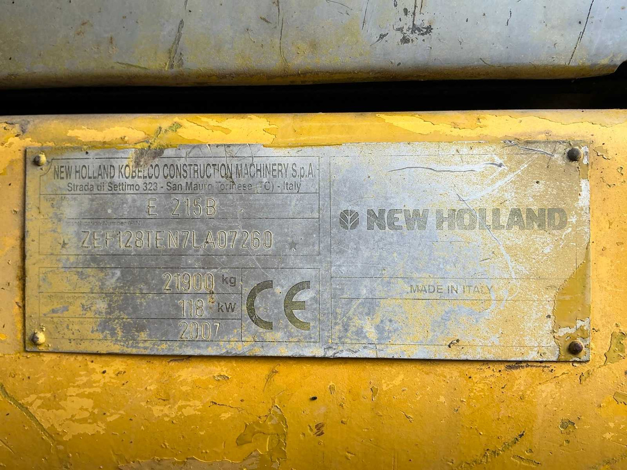 Гусеничный экскаватор NEW HOLLAND KOBELCO E 215B: фото 18