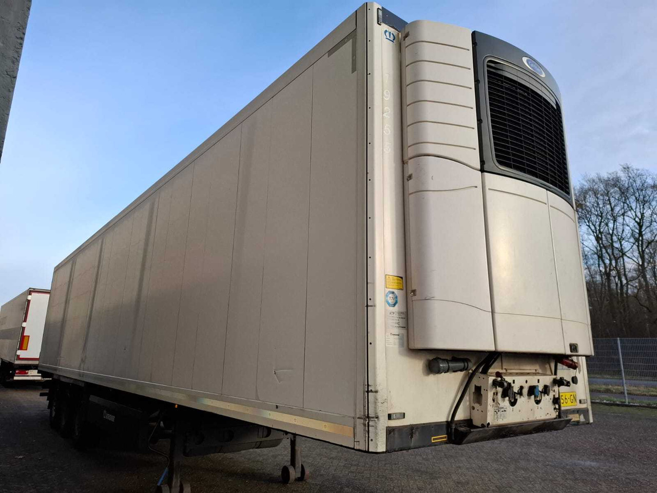 KRONE - 2016 - TKS MEETHANG - SEMI-TRAILER - Полуприцеп: фото 1 KRONE - 2016 - TKS MEETHANG - SEMI-TRAILER - Полуприцеп: фото 1