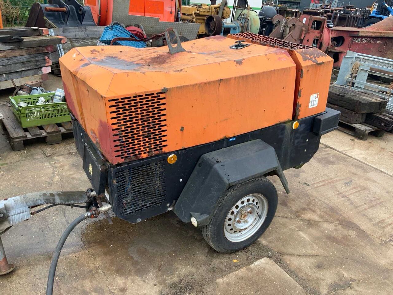 2004 INGERSOLL RAND R1090FZ41 COMPRESSOR TRAILER - Прицеп: фото 4 2004 INGERSOLL RAND R1090FZ41 COMPRESSOR TRAILER - Прицеп: фото 4