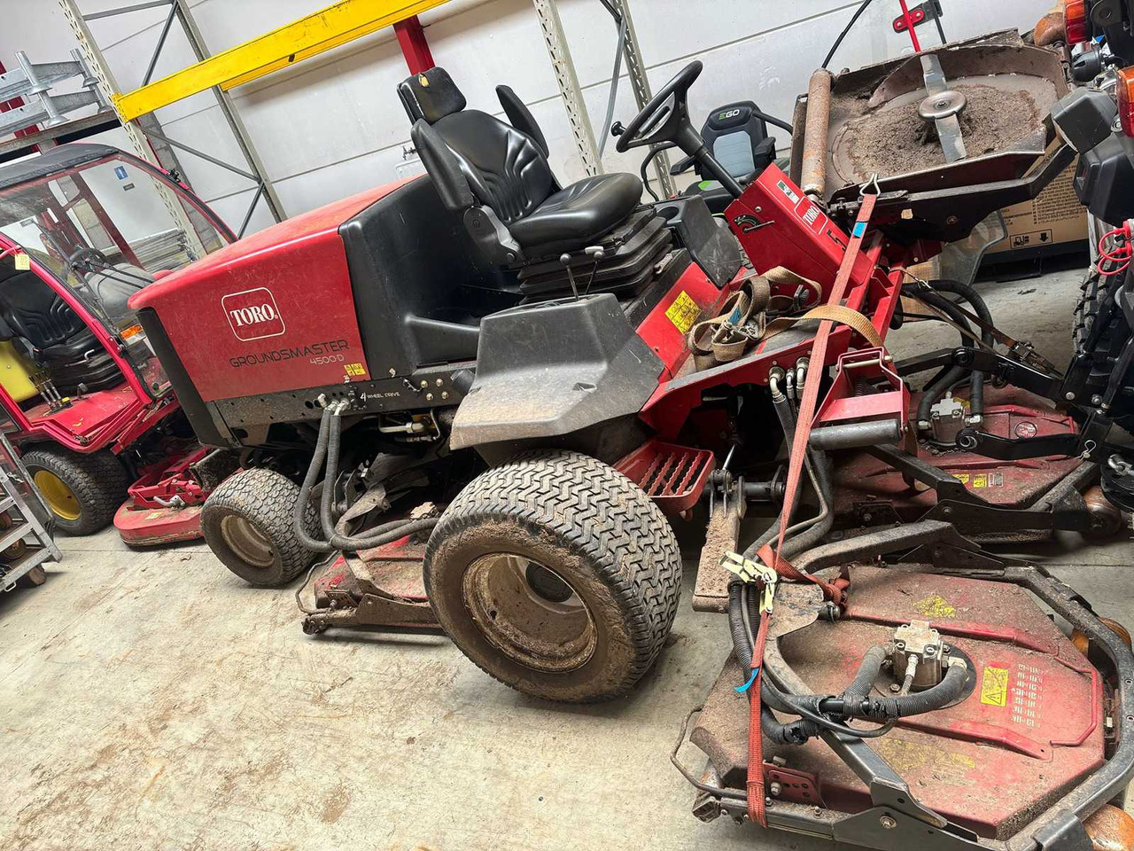 Toro Groundsmaster 4500 - Газонокосилка: фото 4 Toro Groundsmaster 4500 - Газонокосилка: фото 4