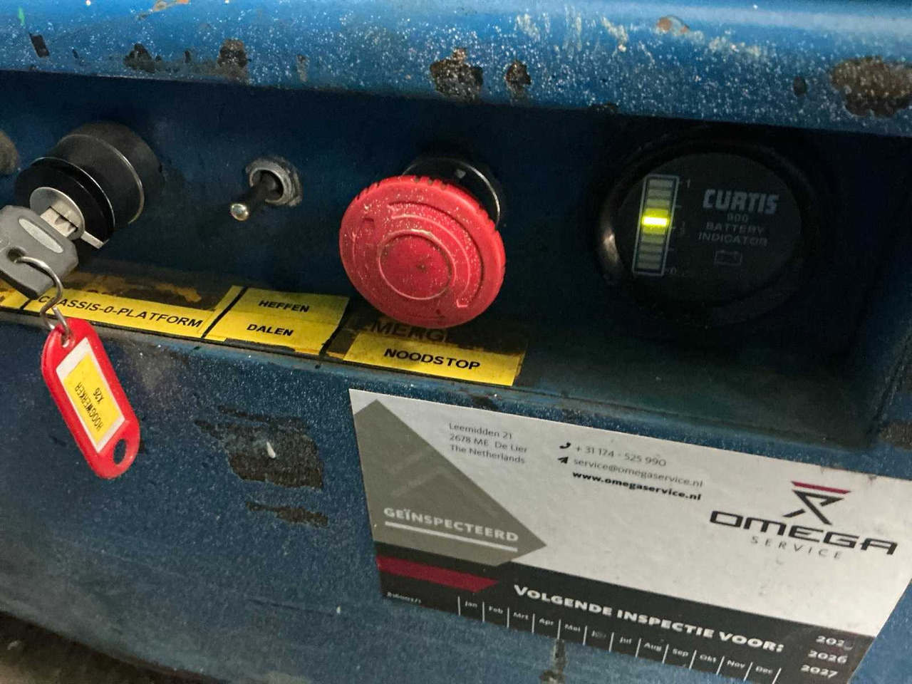 UPRIGHT X26N AERIAL WORK PLATFORM - Подъёмник: фото 4 UPRIGHT X26N AERIAL WORK PLATFORM - Подъёмник: фото 4