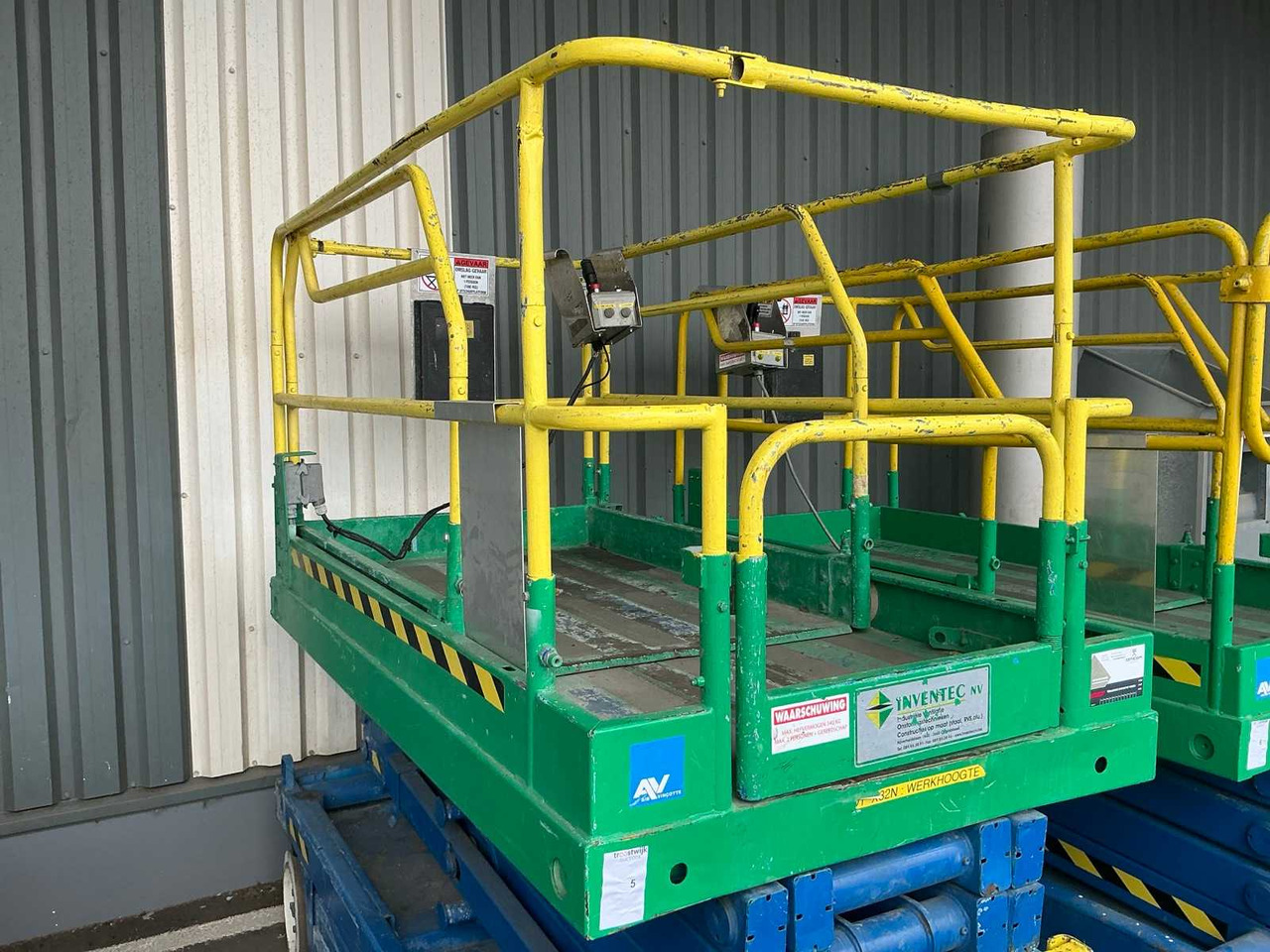 UPRIGHT X32N AERIAL WORK PLATFORM - Подъёмник: фото 4 UPRIGHT X32N AERIAL WORK PLATFORM - Подъёмник: фото 4