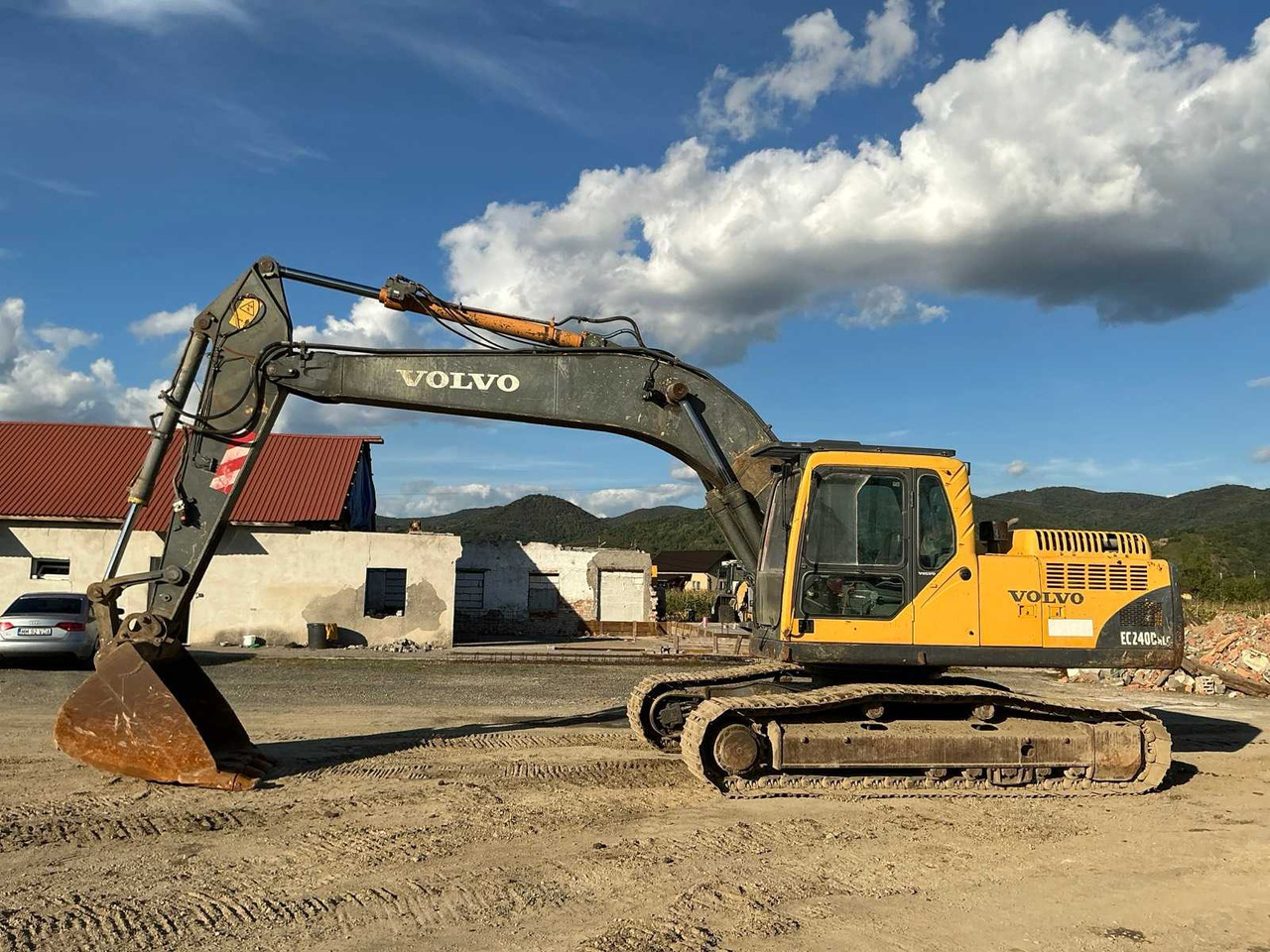 Volvo EC 240 BNLC - Гусеничный экскаватор: фото 4 Volvo EC 240 BNLC - Гусеничный экскаватор: фото 4