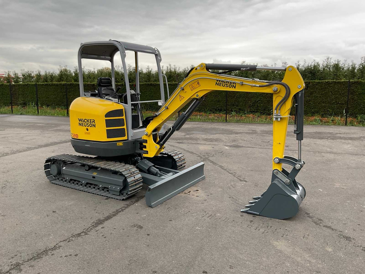 Wacker Neuson EZ28 - Гусеничный экскаватор: фото 1 Wacker Neuson EZ28 - Гусеничный экскаватор: фото 1