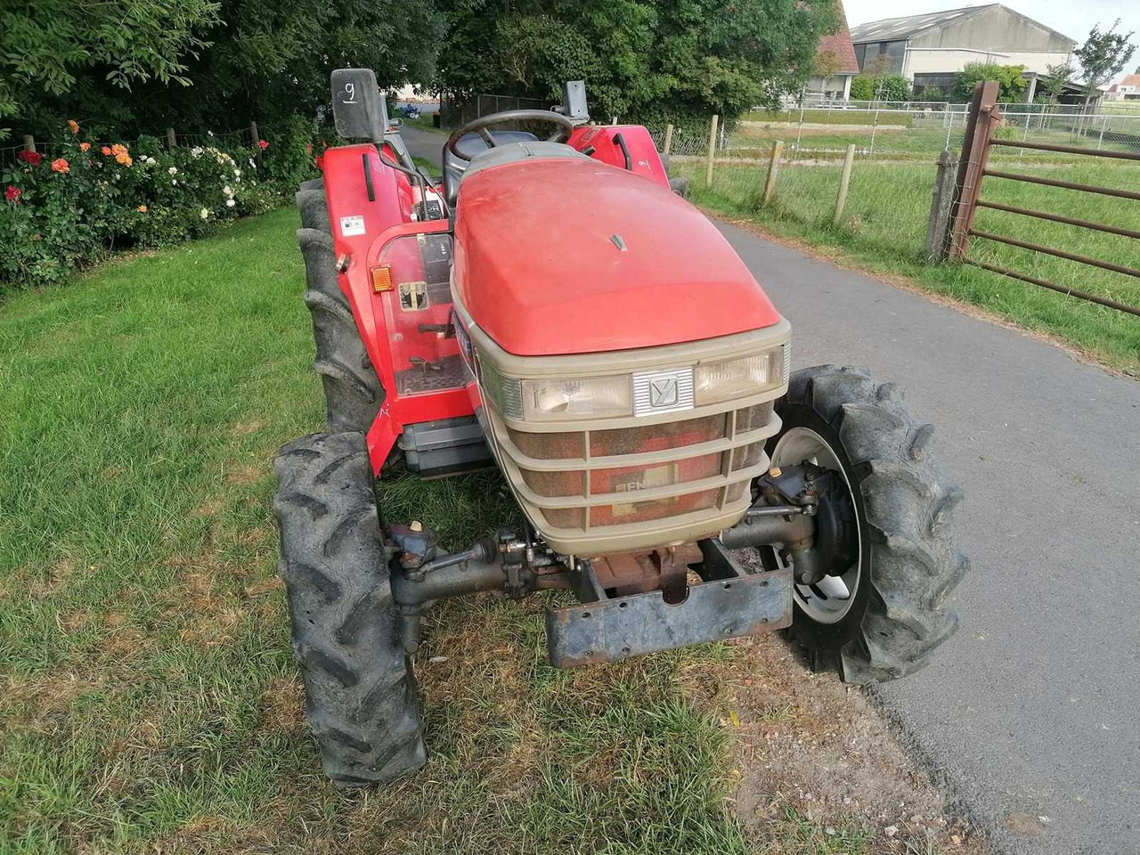 Yanmar AF-33 - Минитрактор: фото 2 Yanmar AF-33 - Минитрактор: фото 2