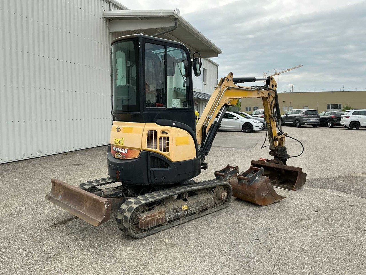 Yanmar VIO25-4 - Гусеничный экскаватор: фото 4 Yanmar VIO25-4 - Гусеничный экскаватор: фото 4