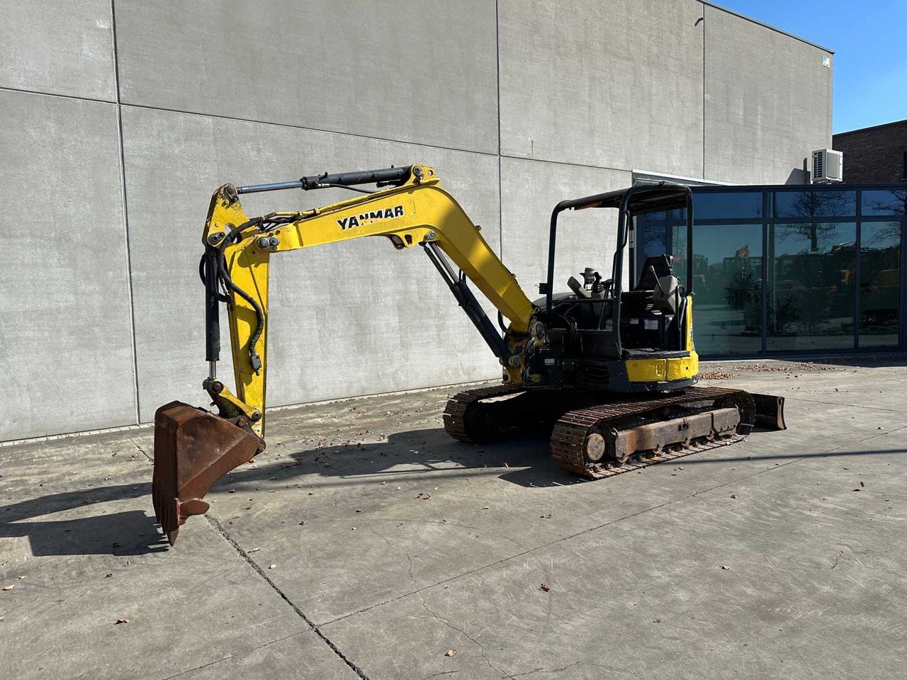 Yanmar Vio45 - Гусеничный экскаватор: фото 1 Yanmar Vio45 - Гусеничный экскаватор: фото 1