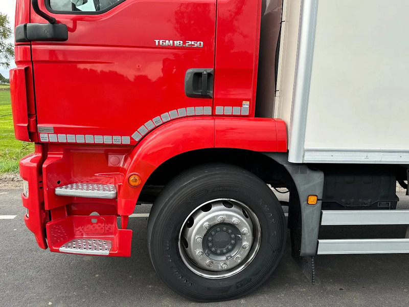 MAN TGM TGM 18.290 GEÏSOLEERDE OPBOUW - Грузовик с закрытым кузовом: фото 5 MAN TGM TGM 18.290 GEÏSOLEERDE OPBOUW - Грузовик с закрытым кузовом: фото 5