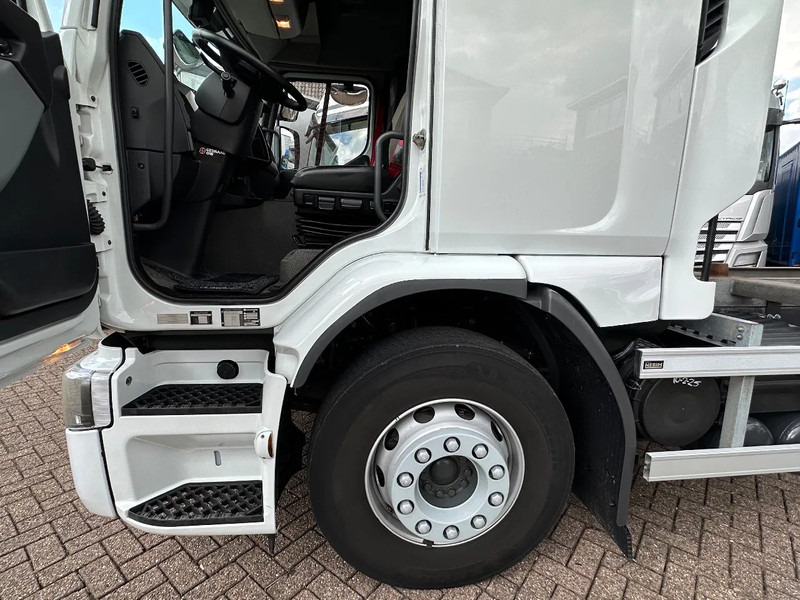Renault D280.18 EURO6. 2021. BDF SYSTEEM - Грузовик-контейнеровоз/ Сменный кузов: фото 4 Renault D280.18 EURO6. 2021. BDF SYSTEEM - Грузовик-контейнеровоз/ Сменный кузов: фото 4