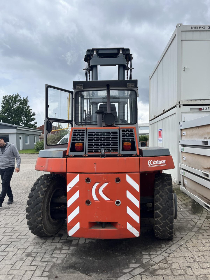 Kalmar DCD90-6 - Дизельный погрузчик: фото 3 Kalmar DCD90-6 - Дизельный погрузчик: фото 3