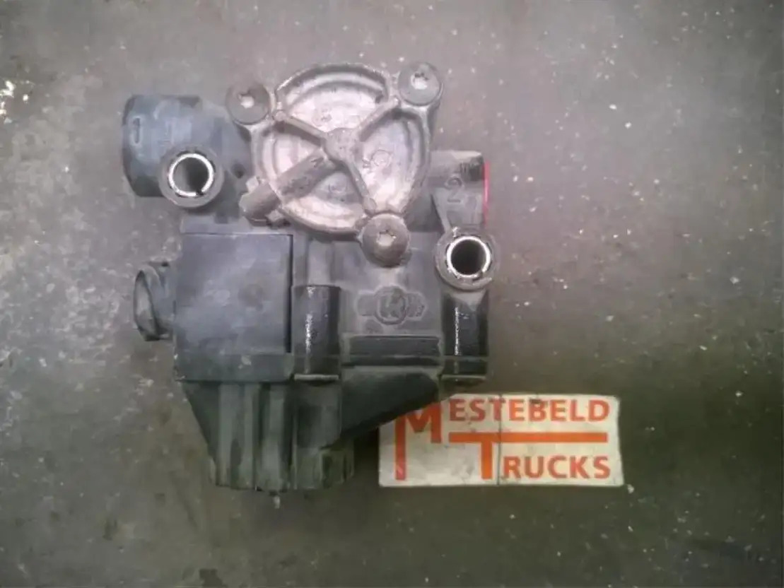 MAN A BS magneetventiel L2000 - Детали тормозной системы для Грузовиков: фото 1 MAN A BS magneetventiel L2000 - Детали тормозной системы для Грузовиков: фото 1