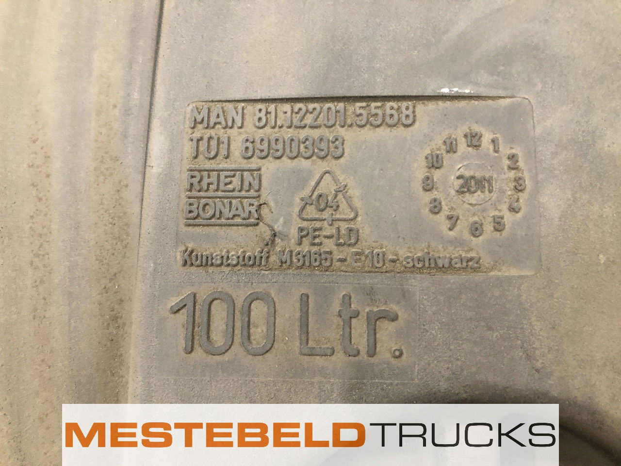 MAN Brandstoftank kunststof 100 liter - Подготовка топлива для Грузовиков: фото 2 MAN Brandstoftank kunststof 100 liter - Подготовка топлива для Грузовиков: фото 2