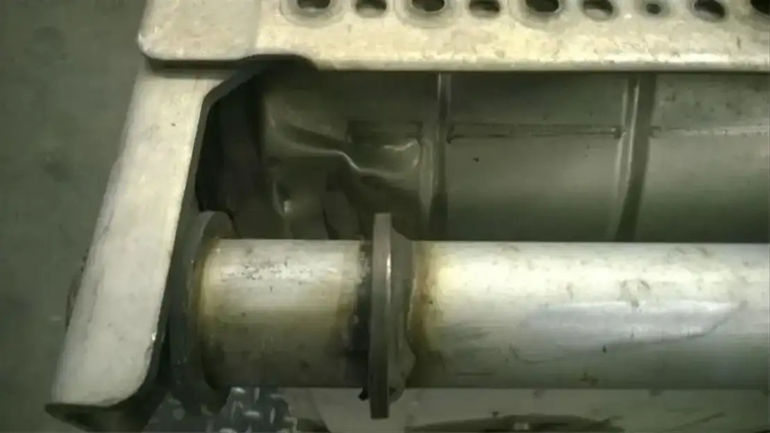 Mercedes-Benz Katalysator 230 L - Глушитель/ Выхлопная система для Грузовиков: фото 2 Mercedes-Benz Katalysator 230 L - Глушитель/ Выхлопная система для Грузовиков: фото 2