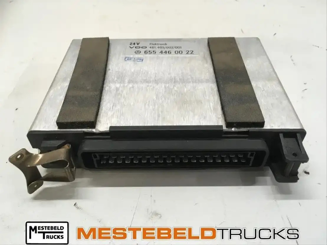 Mercedes-Benz Stuurkast Cruise Controle - Электрическая система для Грузовиков: фото 1 Mercedes-Benz Stuurkast Cruise Controle - Электрическая система для Грузовиков: фото 1