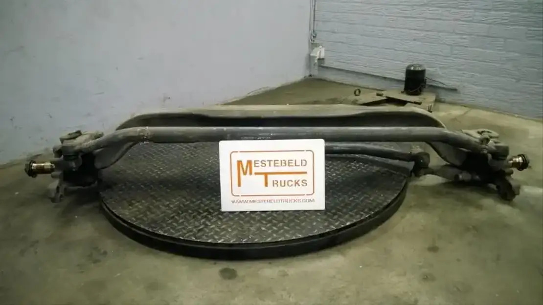 Renault Vooraslichaam met fusees - Передняя ось для Грузовиков: фото 1 Renault Vooraslichaam met fusees - Передняя ось для Грузовиков: фото 1