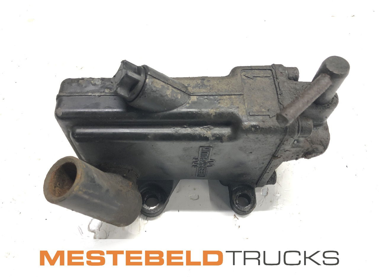 Volvo Cabinekantelpomp FL240 - Кабина и интерьер для Грузовиков: фото 1 Volvo Cabinekantelpomp FL240 - Кабина и интерьер для Грузовиков: фото 1