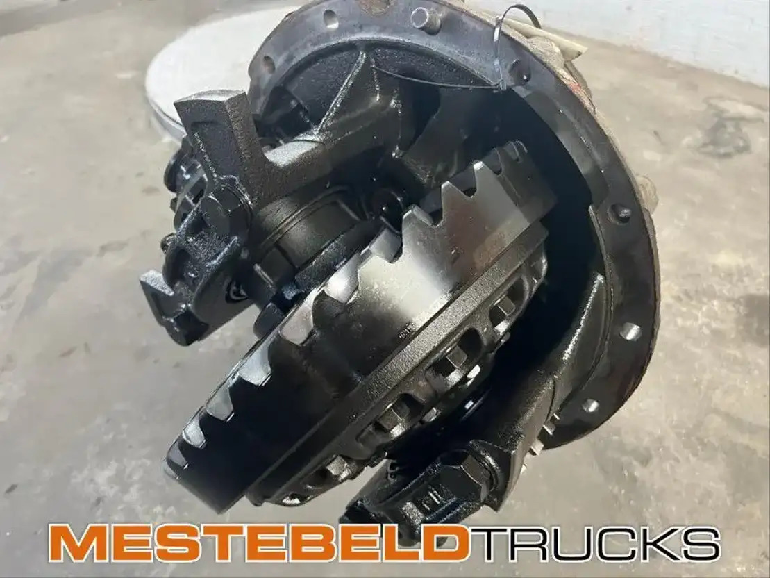Volvo Differentieel RSS1132 A4.50-1 - Задняя ось для Грузовиков: фото 1 Volvo Differentieel RSS1132 A4.50-1 - Задняя ось для Грузовиков: фото 1