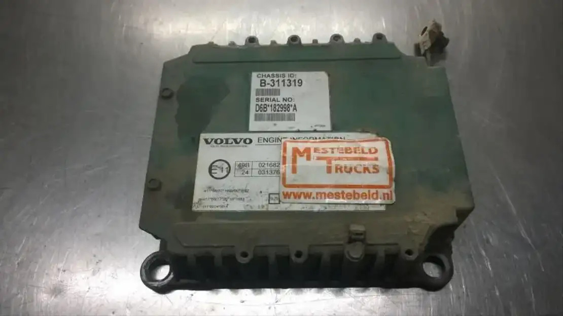 Volvo ECU unit - Электрическая система для Грузовиков: фото 1 Volvo ECU unit - Электрическая система для Грузовиков: фото 1