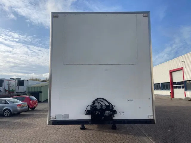 Kögel DISK BRAKE 7CM FRIGO BOX - Полуприцеп-фургон: фото 2 Kögel DISK BRAKE 7CM FRIGO BOX - Полуприцеп-фургон: фото 2