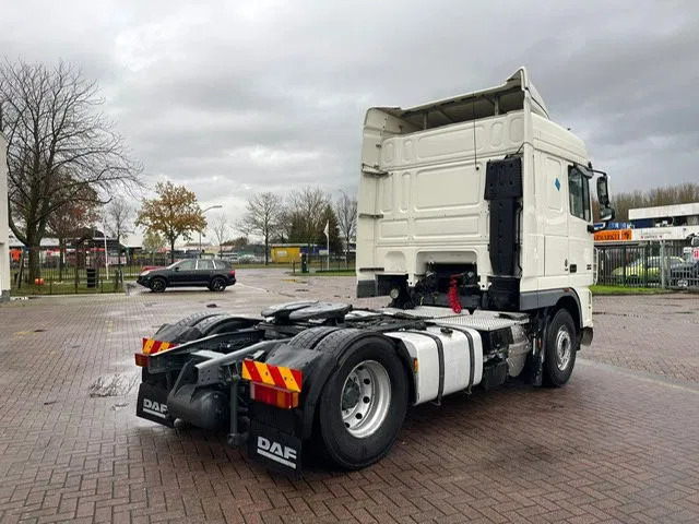 DAF XF 105.410 Retarder Automatic Euro 5 - Тягач: фото 4 DAF XF 105.410 Retarder Automatic Euro 5 - Тягач: фото 4