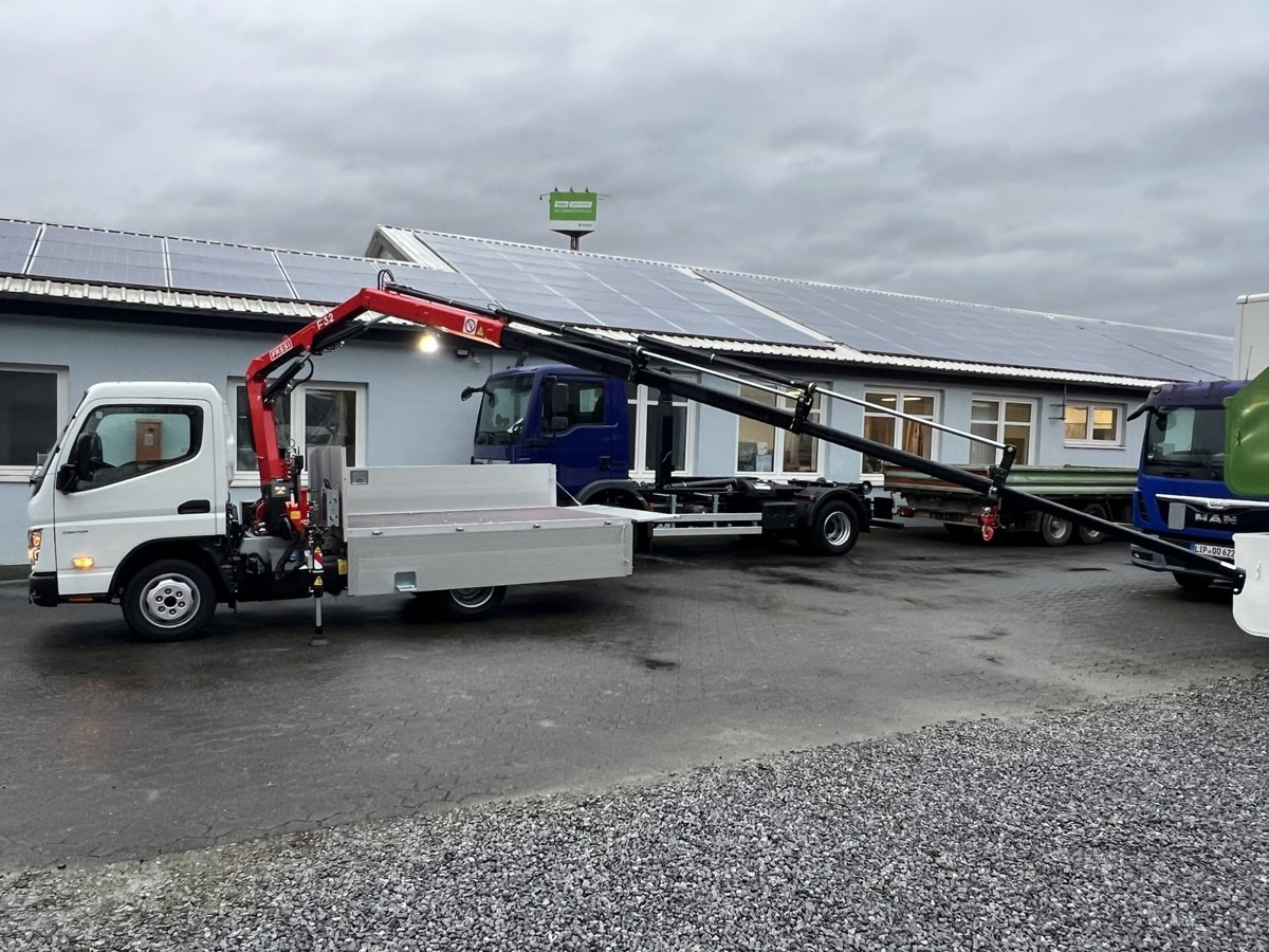FUSO 3S15 Alu Pritsche 2.80m Ladekran Funk! sofort ve - Автоманипулятор, Малотоннажный бортовой грузовик: фото 5 FUSO 3S15 Alu Pritsche 2.80m Ladekran Funk! sofort ve - Автоманипулятор, Малотоннажный бортовой грузовик: фото 5